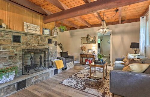 Tobyhanna House | Deck and Pool Access Welcoming Poconos Retreat