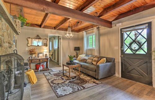 Tobyhanna House | Deck and Pool Access Welcoming Poconos Retreat