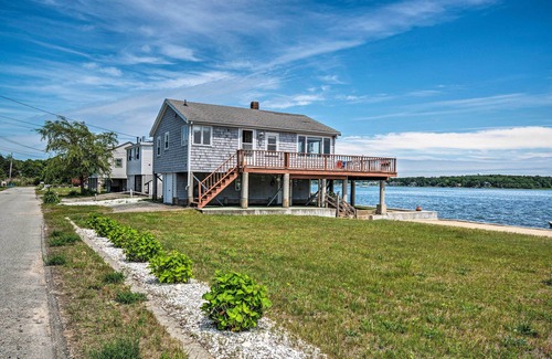 Wareham Center Cottage | Deck & Beach Access: Waterfront Cape Cod Cottage