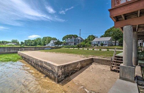 Wareham Center Cottage | Deck & Beach Access: Waterfront Cape Cod Cottage