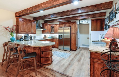 Deep Gap Cottage | Deck & Game Room! Lakefront Blue Ridge Mtn Gem