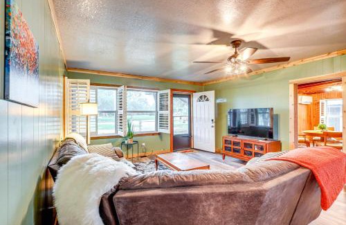 Brownwood House | Deck, Hot Tub and Lake View Brownwood Home!