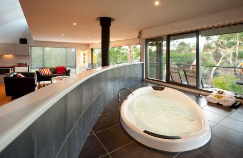 Hepburn House | Dee Jays Studio