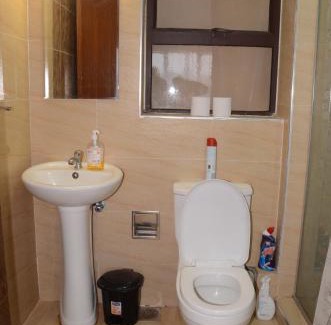 Ruaka Apartment | Dee's cottage