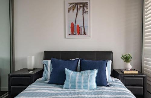 Dee Why Apartment | Dee Why Sky High - A Radiant Coastal Couples' Refuge