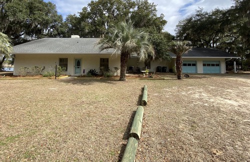 Edisto Island House | Deepwater Dock & Boat Ramp; Expansive Creek Views; 10 Minutes to Beach Access