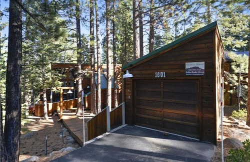 Truckee House | Deer Path by Tahoe Truckee Vacation Properties