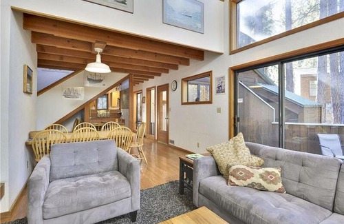 Truckee House | Deer Path by Tahoe Truckee Vacation Properties
