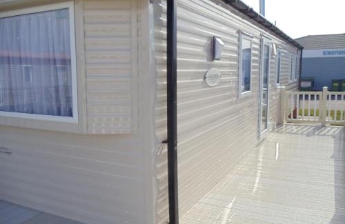Ingoldmells House | Dees Caravan lettings. Kingfisher Oak 1059
