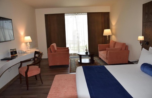 Lahore Resort | Defence Raya Golf & Country Club
