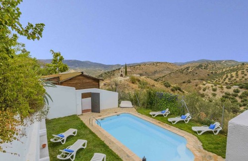 Algarinejo House | Dehesa de las Casas Algarinejo by Ruralidays