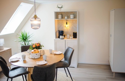 Suesel Apartment | Dein Gemütlicher Urlaub - Ferienwohnung Schlafgemach