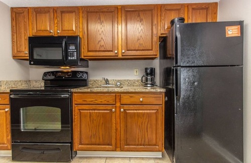 Myrtle Beach Condo | Deja View! Updated King Suite w/2 Balconies-Wow!