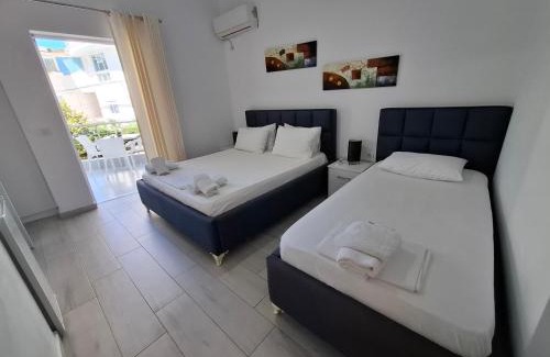 Sarande Hotel | Deka-X Rooms