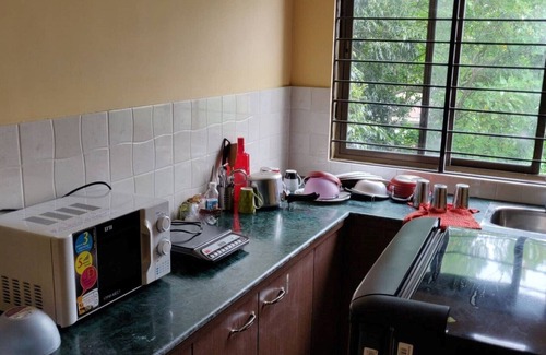 Sualkuchi Apartment | DekaChang a cozy 2BHK apartment, home away from home