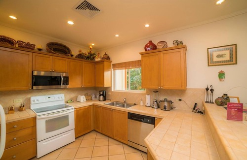 Herradura Apartment | Del Mar 5F 3 Bedr 2 Bath