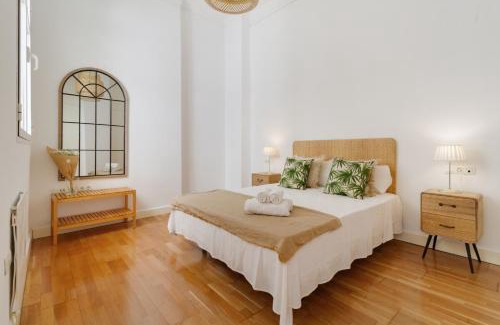 La Merced Apartment | Del parque flats letran