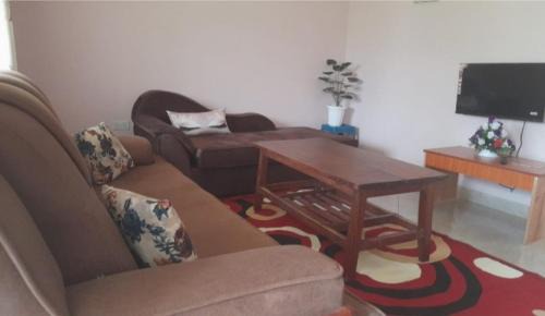 Gede Apartment | Delcis Deo Gardens