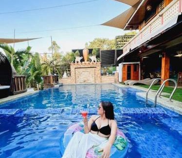 Basak Apartment | Delia's Guest House