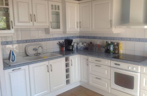 Sainte-Innocence Cottage | Delightful 2 bedroom accommodation - La Petite Maison