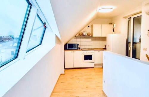 Leopoldstadt Apartment | Delightful 2 Level 2BR Apt in central location