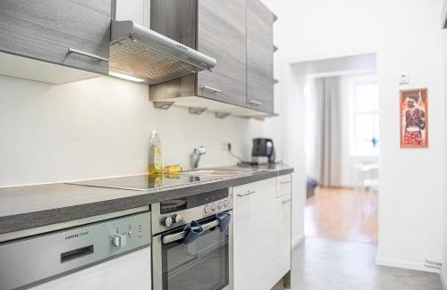 Neulerchenfeld Apartment | Delightful 2BR Apt.-Near Wiener Stadthalle