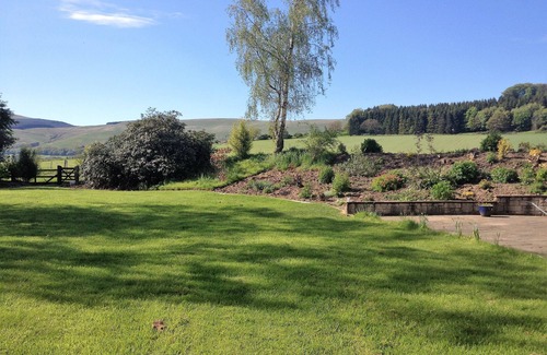 Dollar Ski Chalet | Delightful 4 bedroom chalet on 2 floors located in a beautiful rural garden.
