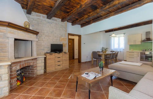 Butkovici Cottage | Delightful 4-bedroom Cottage & outdoor pool, indoor fireplace, AC, WiFi