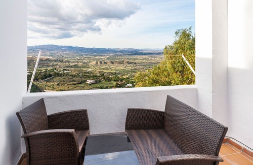 Mojacar Apartment | Delightful Apartment in Mojácar with Balcony