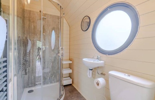 Mangotsfield House | Delightful Apple in the beautiful Cotswolds