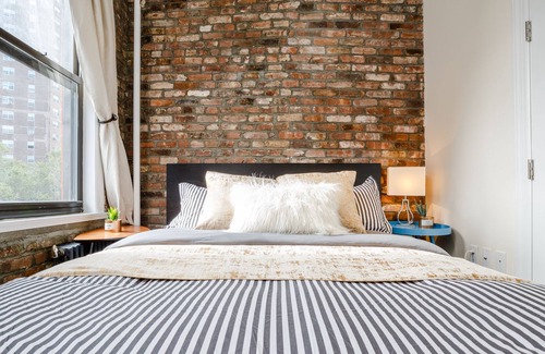 East Village House | Delightful & Bright East Village 2 Bedroom Flat