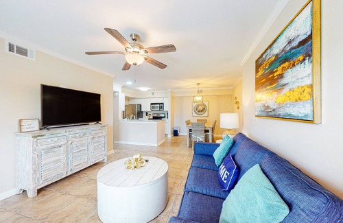 Gulf Shores Condo | Delightful coastal gem with pool, hot tub, private balcony, fast WiFi & AC