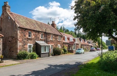 Cockburnspath Cottage | Delightful Garden Upper Cottage in Oldhamstocks