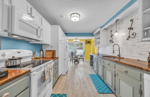 Murrells Inlet House | Delightful Murrells Inlet Gem!