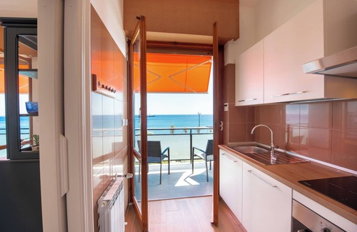 Savona Apartment | Delightful Suite by the Sea