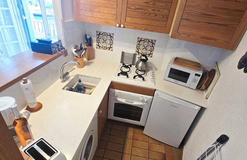 Port Grimaud Apartment | Delightful sunny apartment overlooking the waterways of Port Grimaud