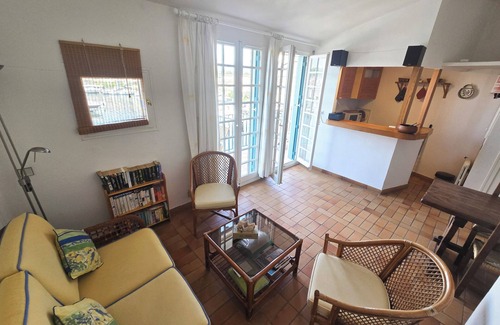 Port Grimaud Apartment | Delightful sunny apartment overlooking the waterways of Port Grimaud