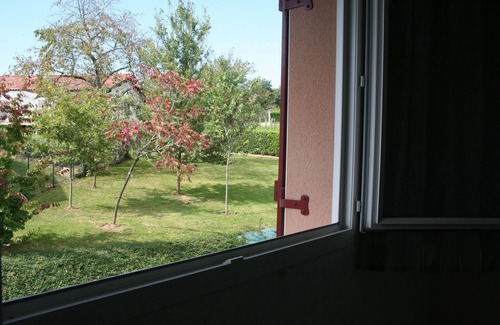 Cambo-les-Bains Apartment | Delightful T2 south terrace, res standing, swimming pool, wifi