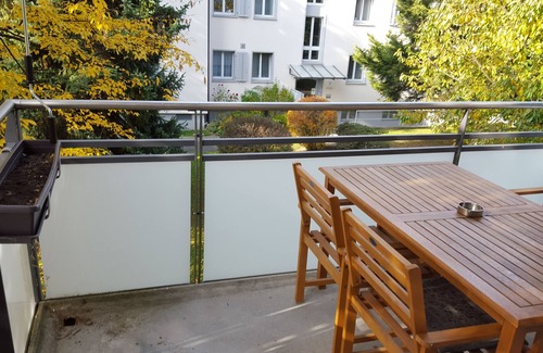 Wiedikon Apartment | Delightfully presented large 1bed central apartment, chic and modern.