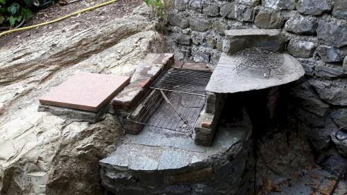 Torrazza Apartment | Deliziosa casetta con dehor e giardino immersa nel verde Ligure
