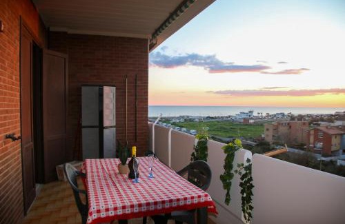 Quartiere XXXV Lido di Castel Fusano Apartment | Delizioso appartamento vista mare e pineta