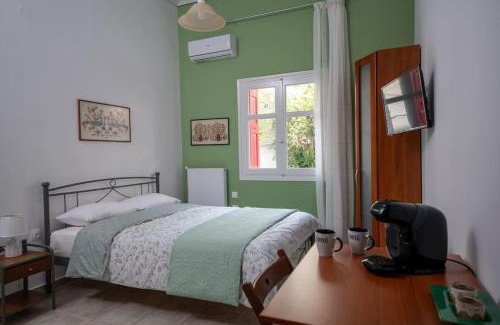 Delfoi Apartment | Delphian Colors - Green Edition