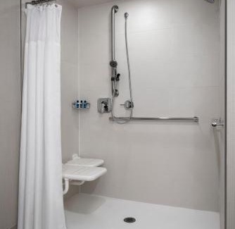 Downtown Richmond Hotel | Delta Hotels by Marriott Richmond Downtown