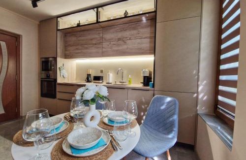 Burgas Center Apartment | Delux Apart Vulchevi with Parking
