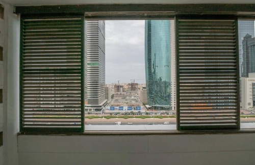 Trade Center Apartment | Deluxe 2BR Near World Trade Center Dubai