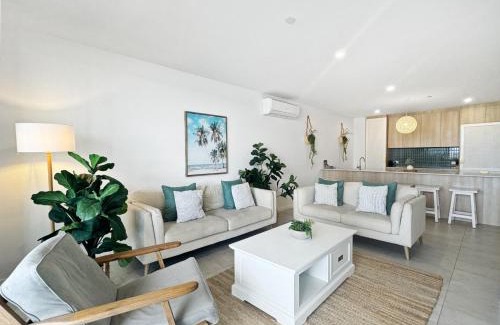 Batemans Bay Apartment | Deluxe 3-Bed Unit with Views