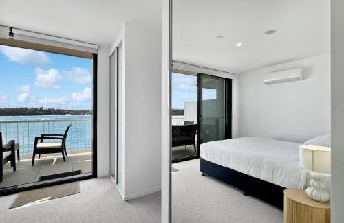 Batemans Bay Apartment | Deluxe 3-Bed Unit with Views