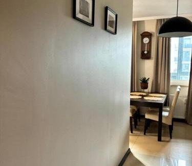 Warsaw Apartment | Deluxe Apartament na wyłączność z darmowym parkingiem w garażu fv
