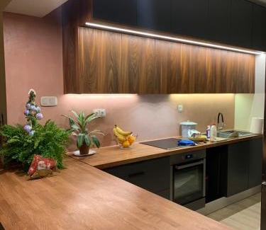 Koukaki Apartment | Deluxe apartment near Acropolis with Jacuzzi, next to metro