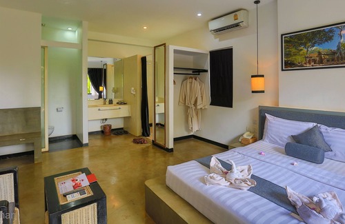 Siem Reap Resort | Deluxe Double with balcony - Free pick up